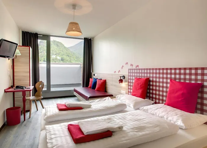 Meininger Hotel Salzburg City Center